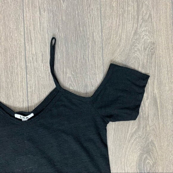 Revolve LNA Off The Shoulder Tee Top T-shirt Short Sleeve Black Size Small - Picture 5 of 9
